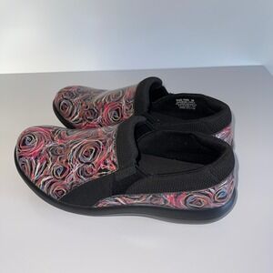 Alegria By PG Lite Swirl Duette design Comfort Clogs Nursing Size 38